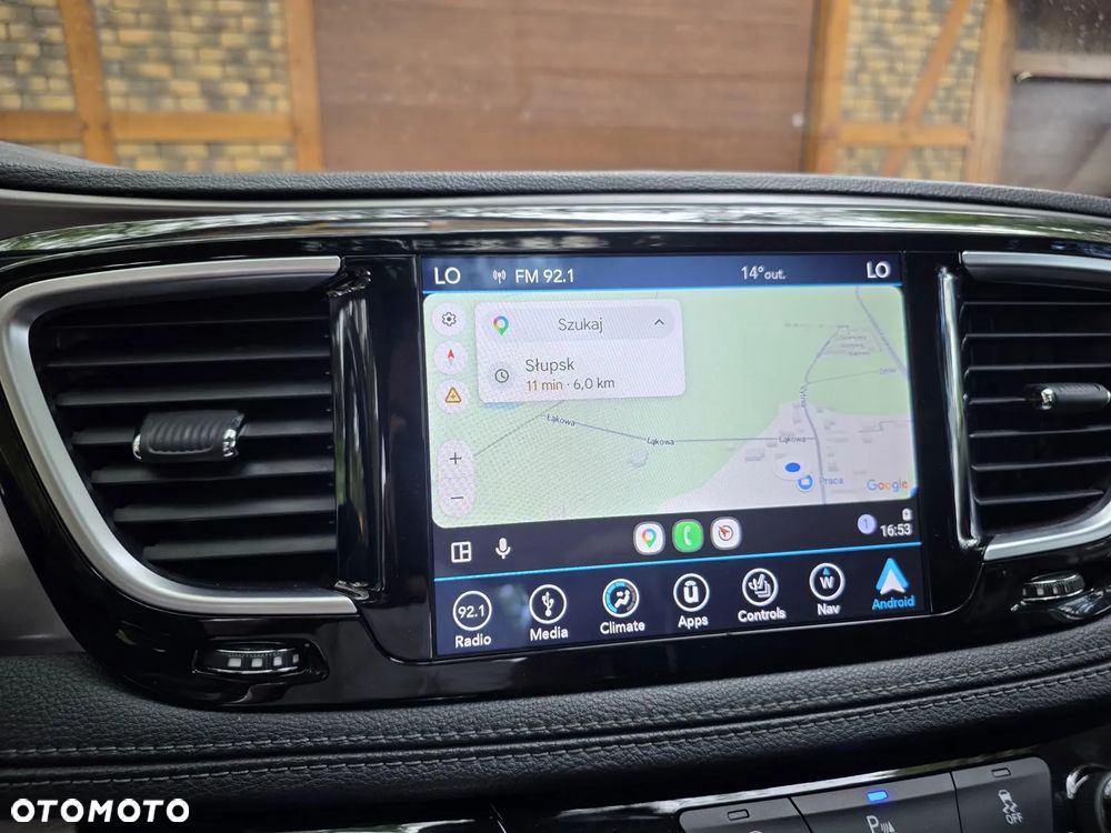 Chrysler Pacifica - 29