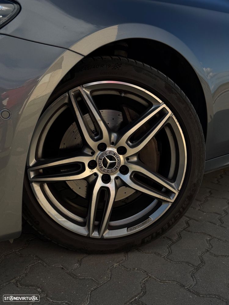 Mercedes-Benz E 220 d AMG Line - 5