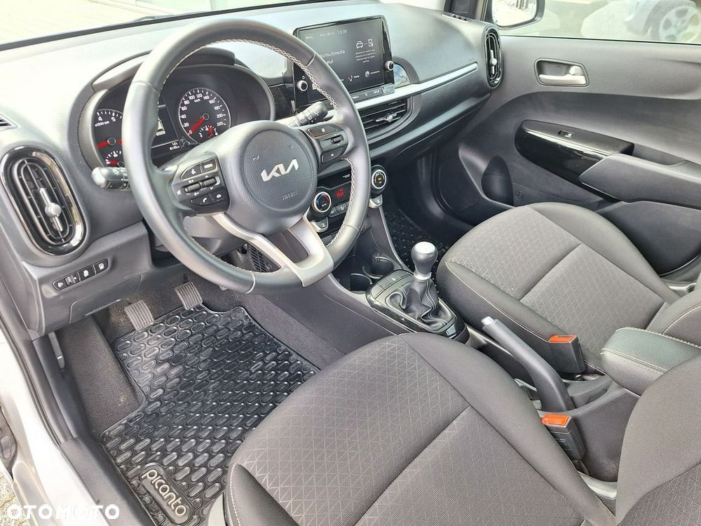 Kia Picanto 1.2 L - 10