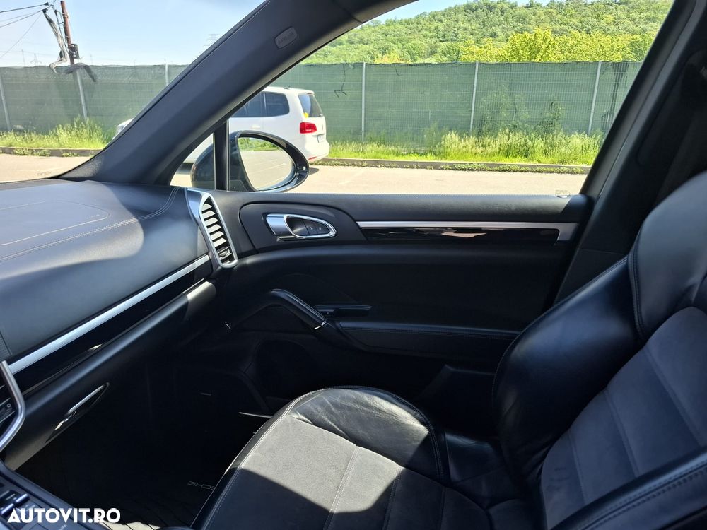 Porsche Cayenne Tiptronic S - 5