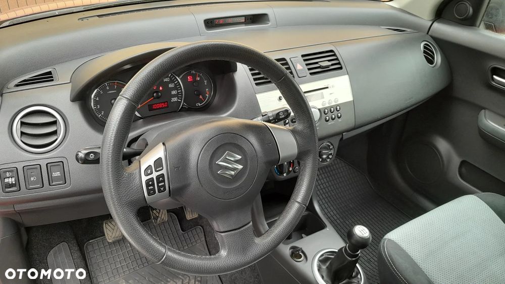 Suzuki Swift - 23
