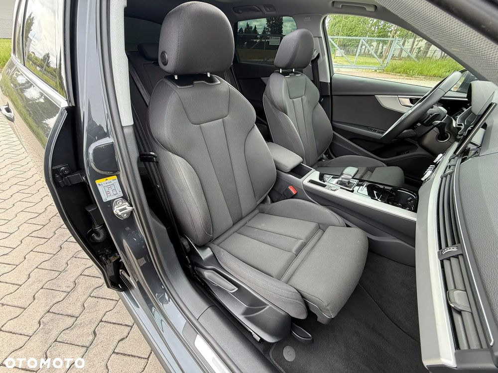 Audi A4 Avant 35 TFSI mHEV S tronic - 28