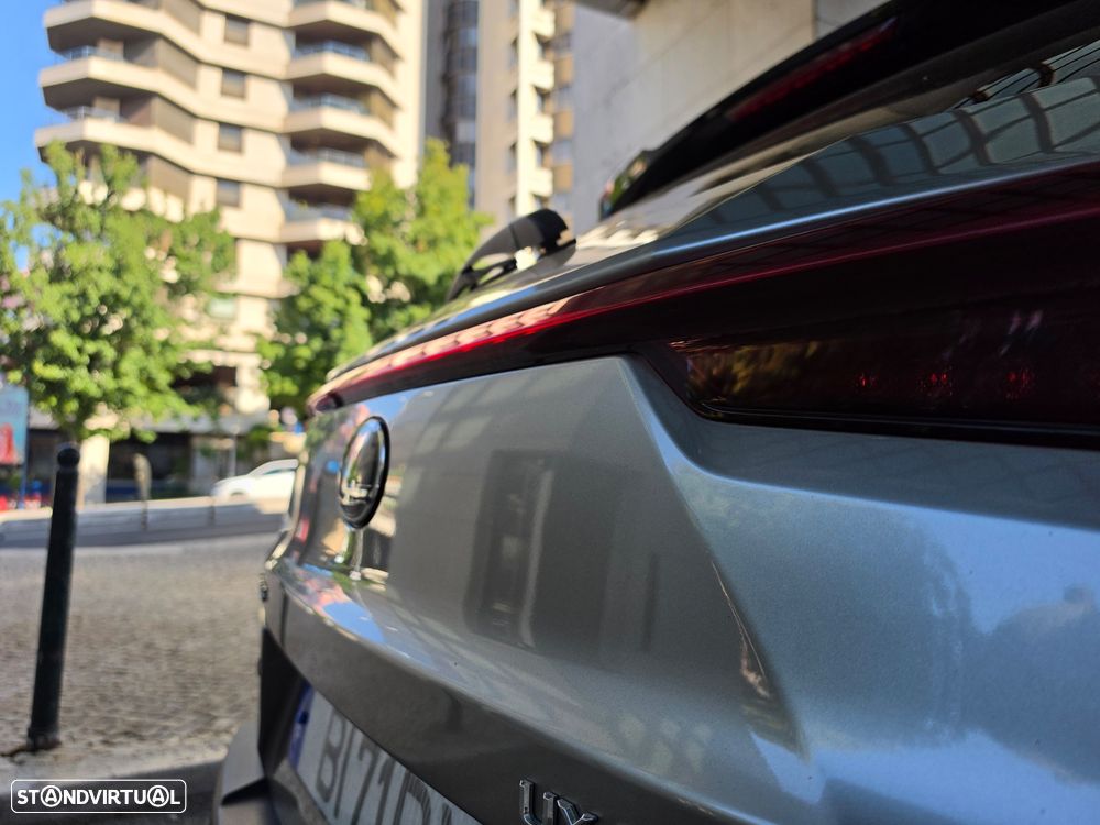 Lexus UX 250h Premium - 15