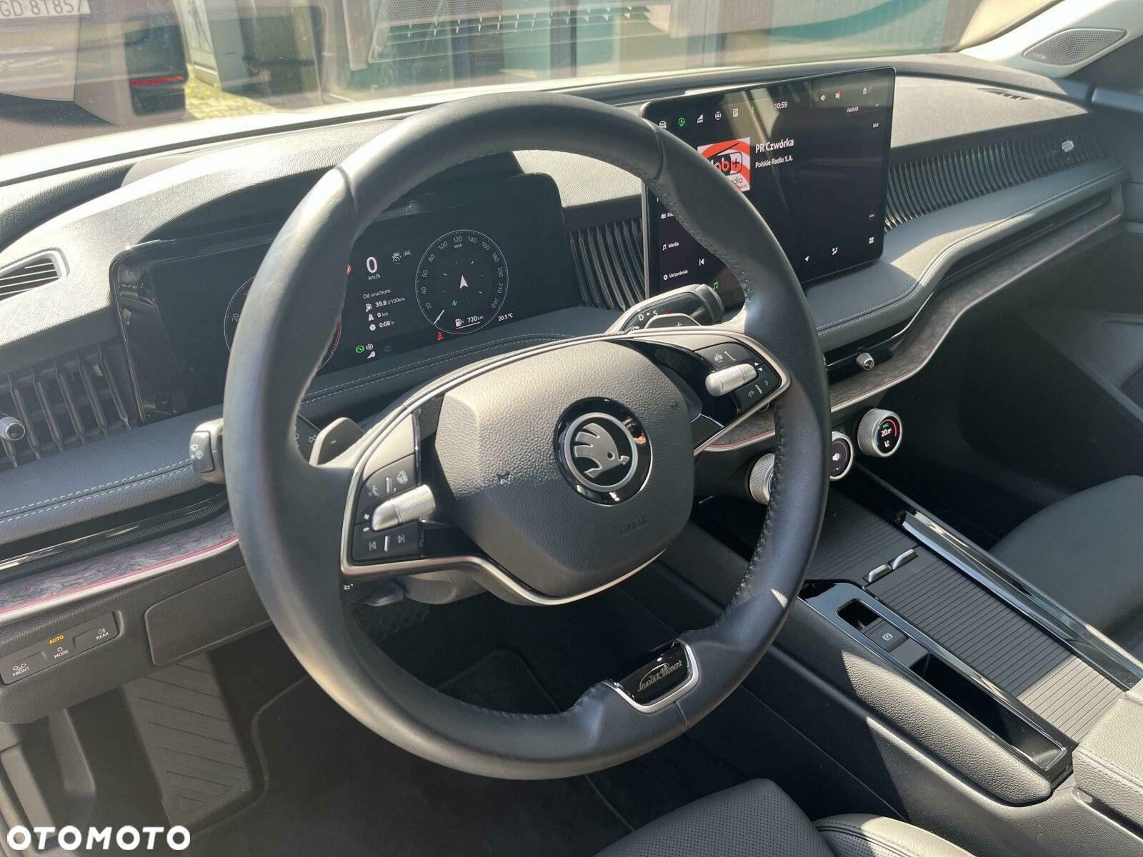 Skoda Superb 1.5 TSI mHEV L&K DSG - 11