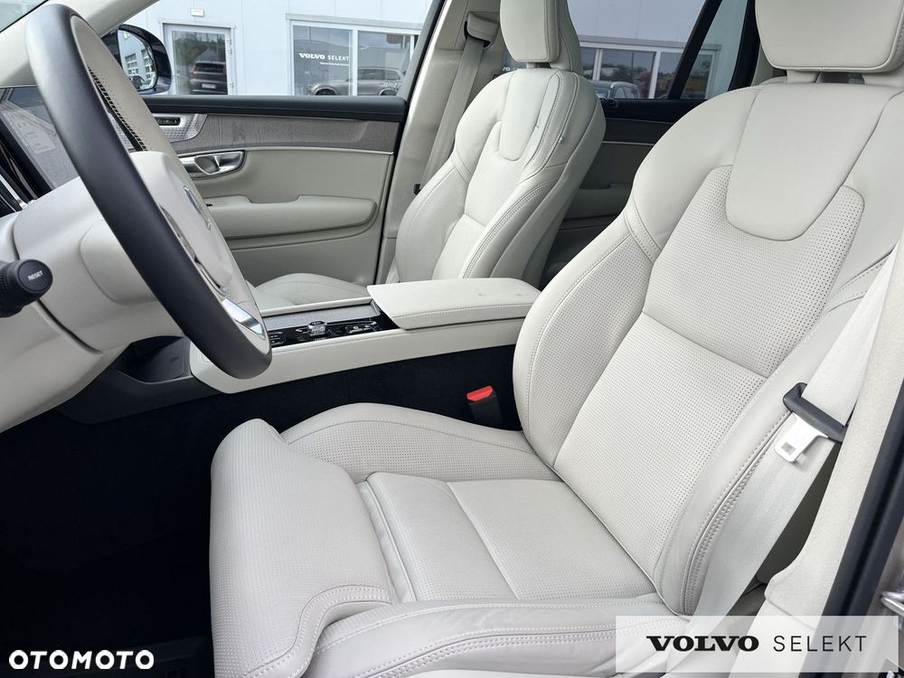 Volvo XC 90 - 15