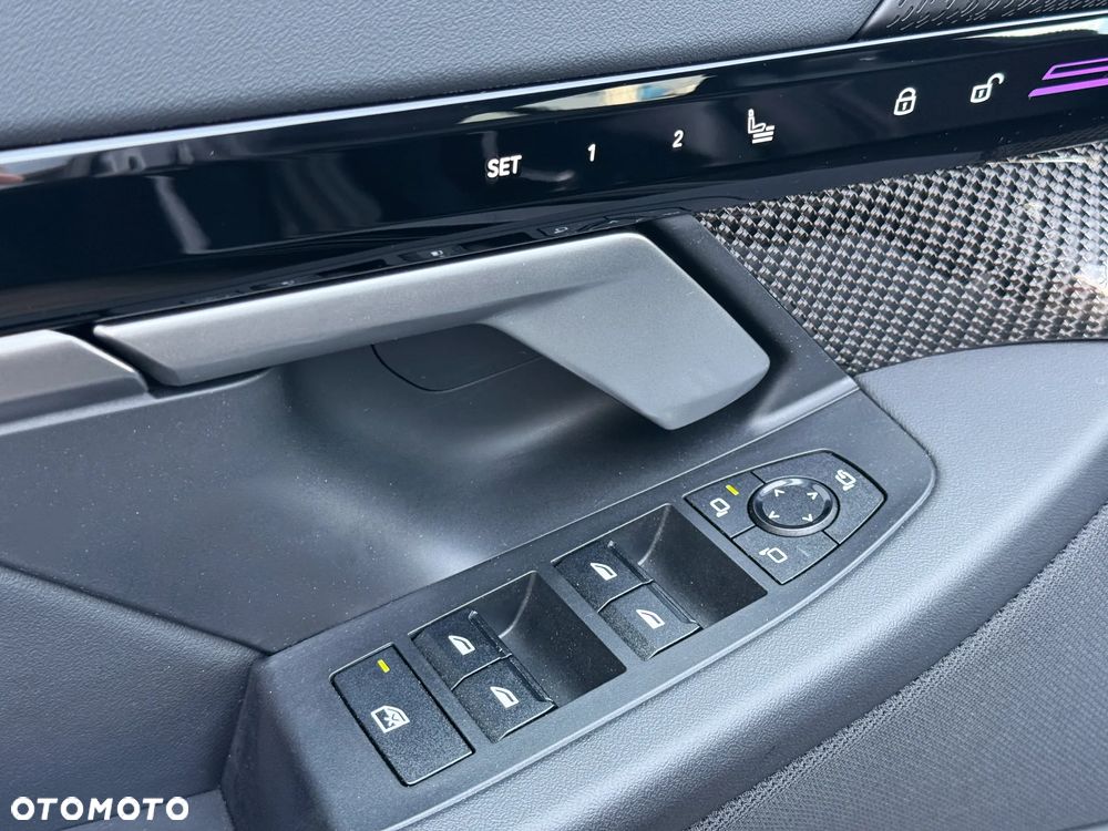 BMW Seria 5 520d - 26