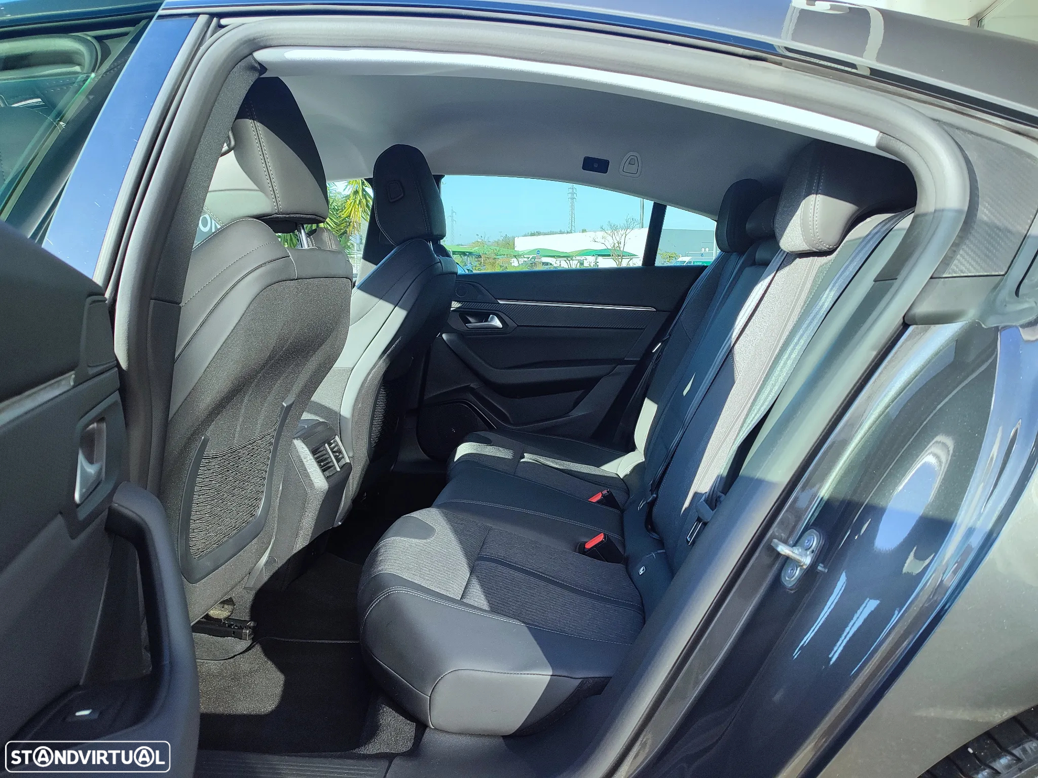 Peugeot 508 1.6 Hybrid Allure Pack e-EAT8 - 8