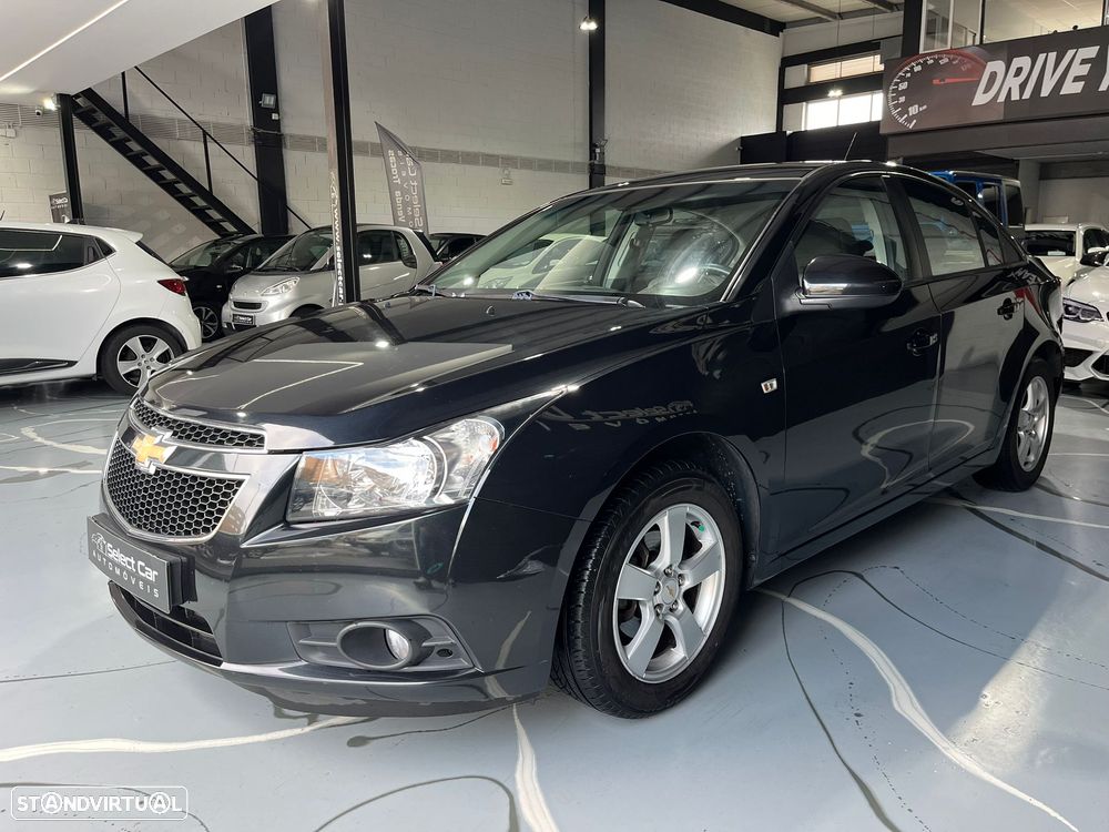 Chevrolet Cruze SW - 2