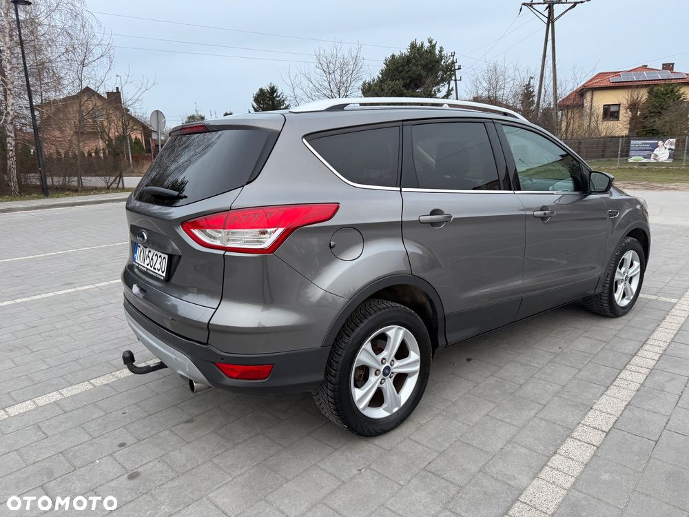 Ford Kuga 2.0 TDCi Titanium - 3