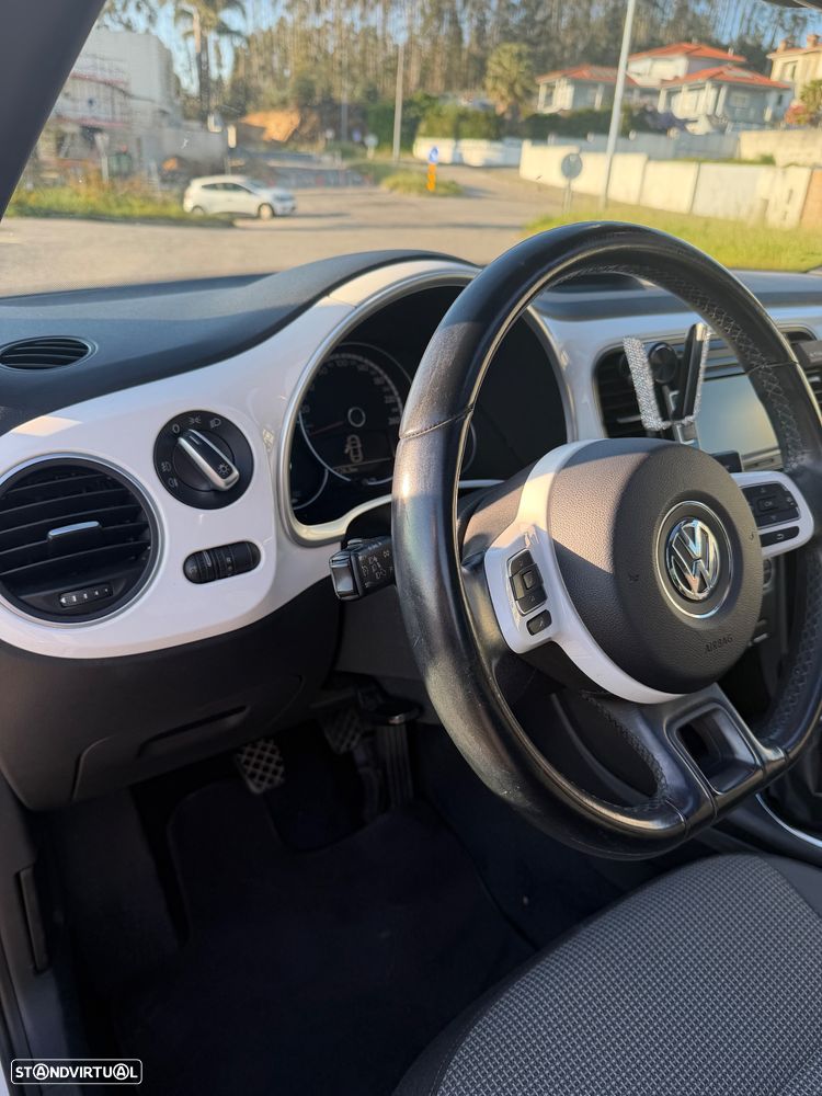 VW New Beetle 1.2 TSI Fender Edition - 11