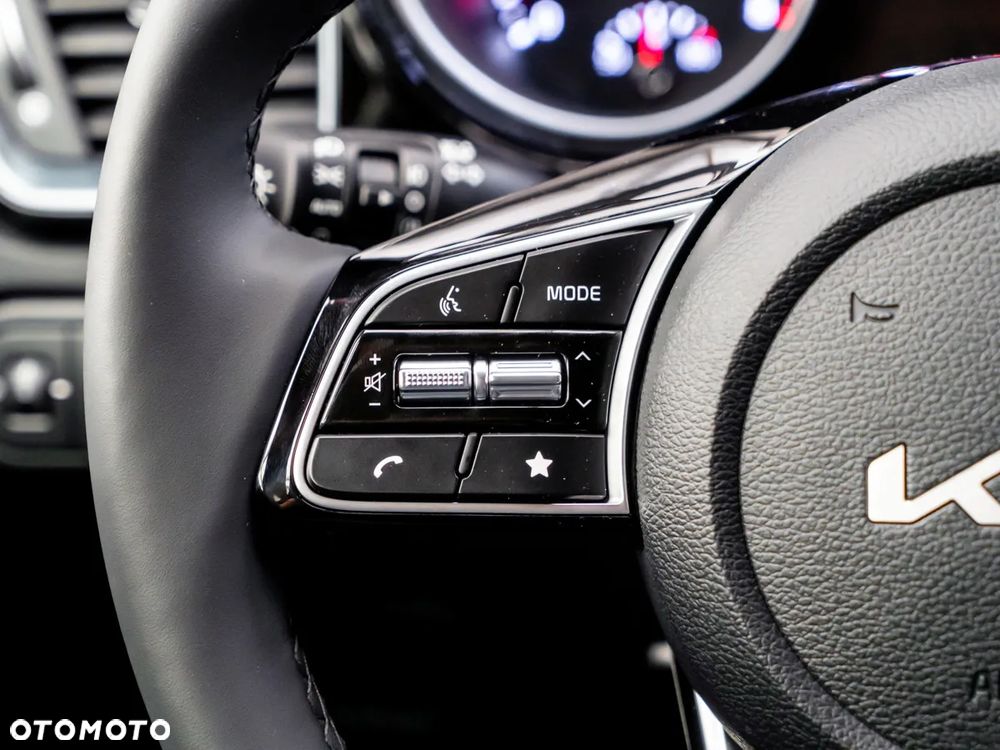 Kia XCeed 1.6 T-GDI Tribute DCT - 24