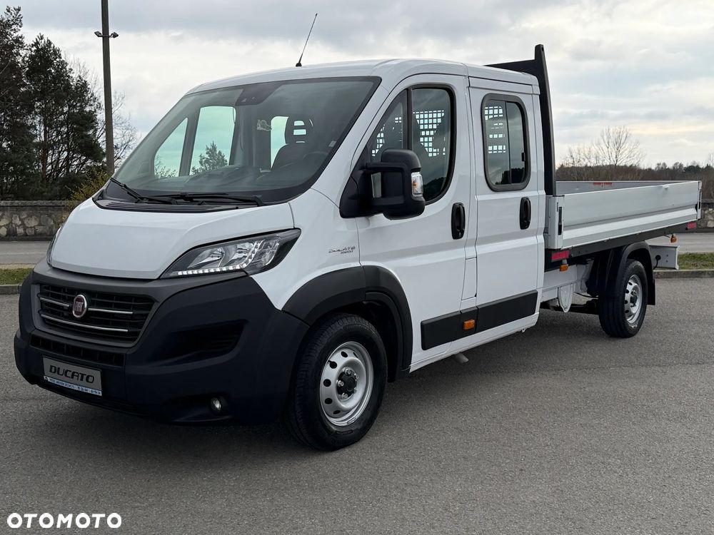 Fiat Ducato Doka 7 osób / Brygadowy / Paka 3.3m / Wzmacniany Maxi Koła 16" / Silnik Iveco 2.3 140km  / Ledy / Bogate wyposażenie / Zadbany jak nowy / 1 Właściciel / Salon PL / FV23% - 14