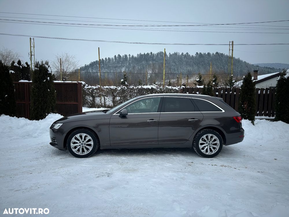 Audi A4 40 S tronic sport - 5
