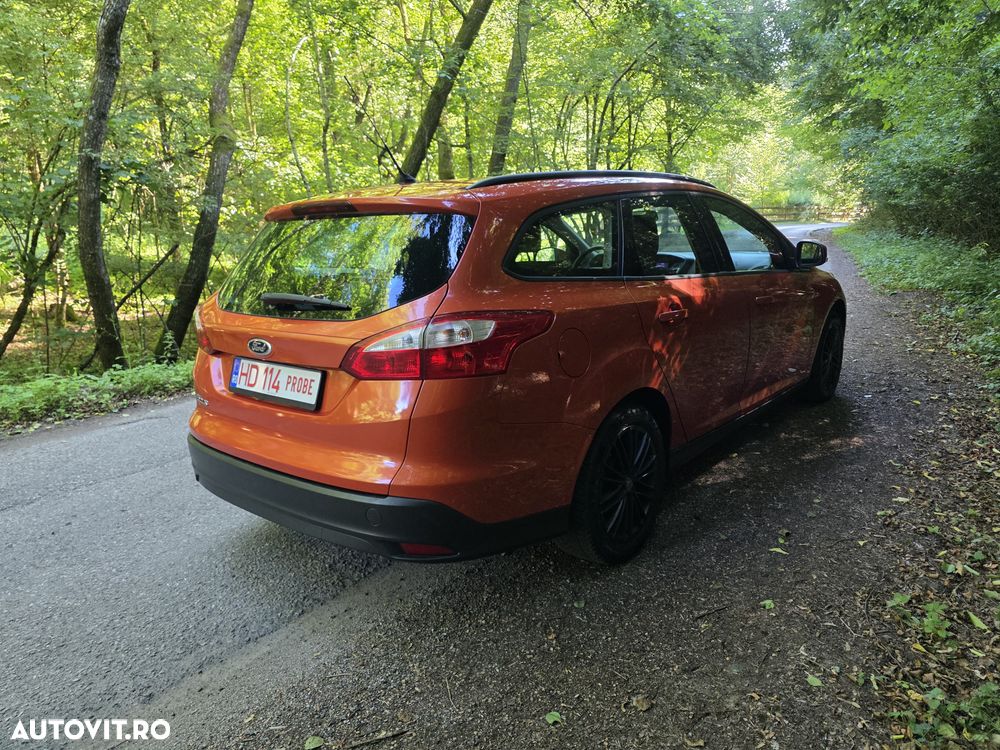 Ford Focus 1.6 TI-VCT Champions Edition - 12
