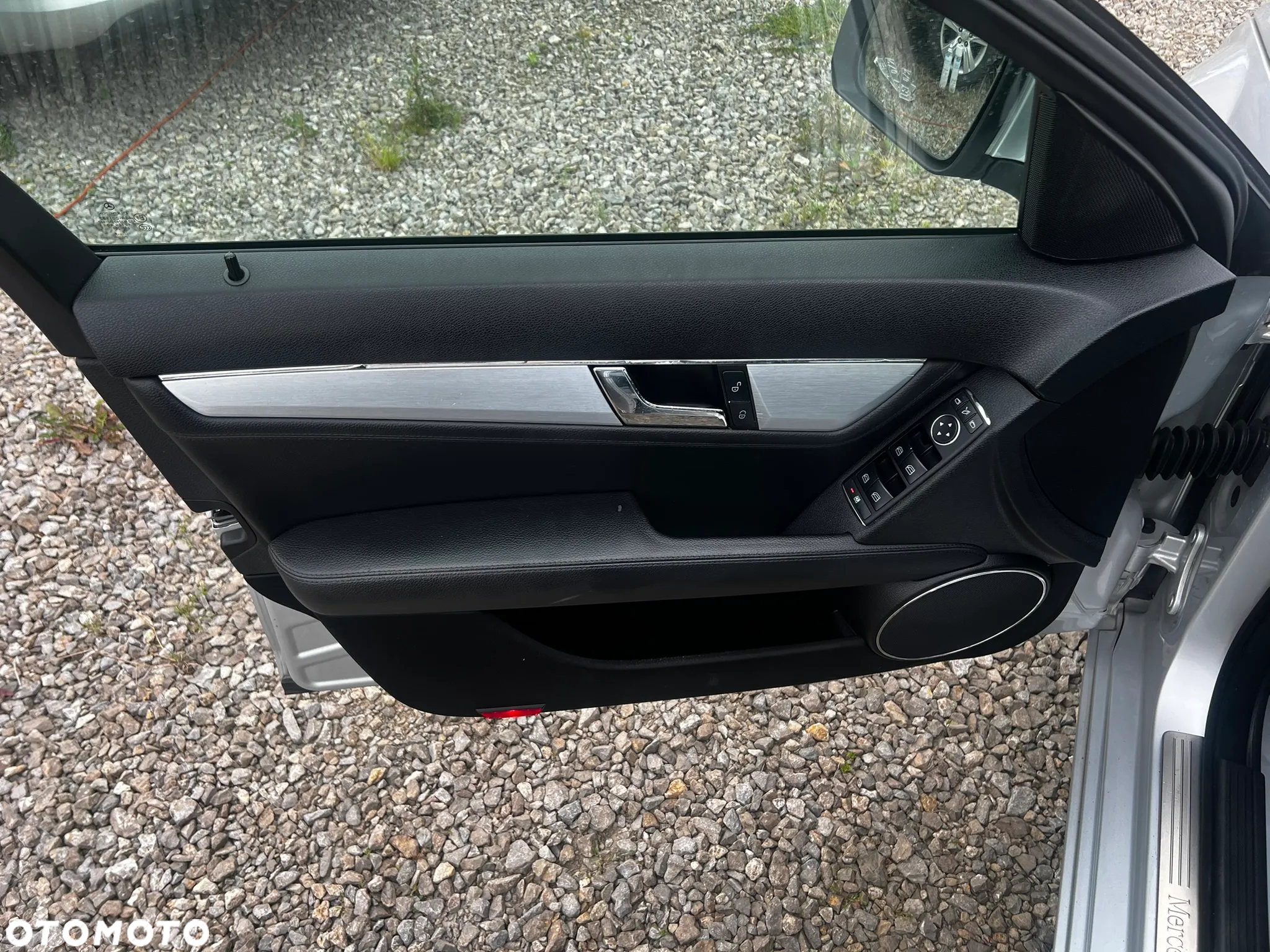 Mercedes-Benz Klasa C 220 T CDI DPF Automatik Avantgarde - 26