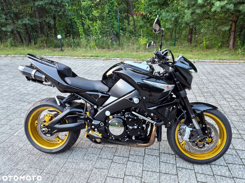 Suzuki GSX - 1