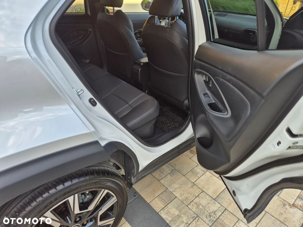 Toyota Yaris Cross - 16