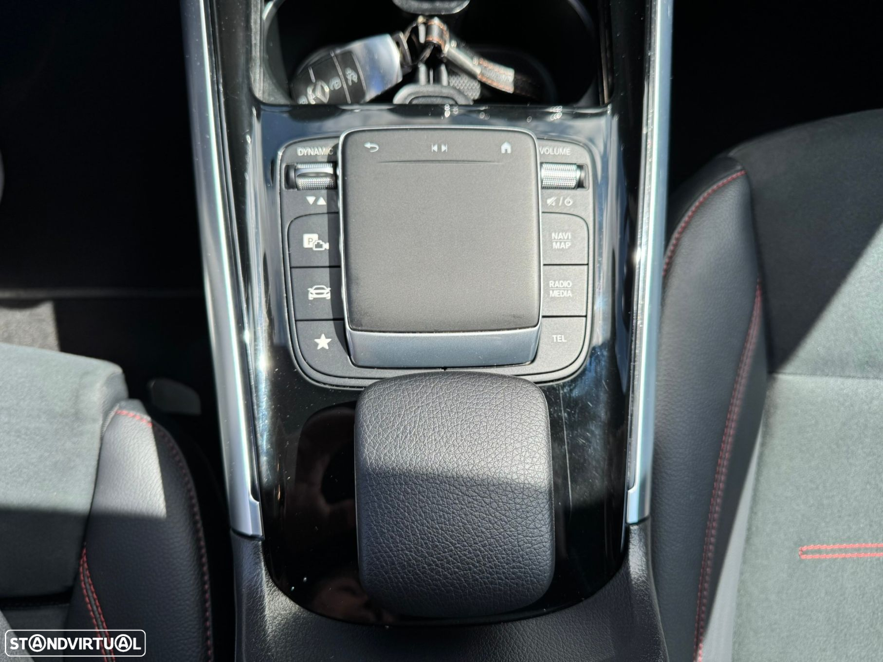 Mercedes-Benz GLA 180 d AMG Line - 22