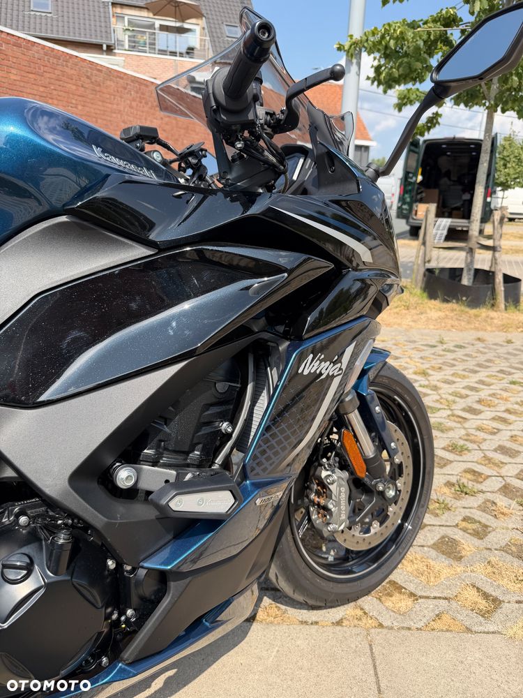 Kawasaki Ninja 1000 SX - 5