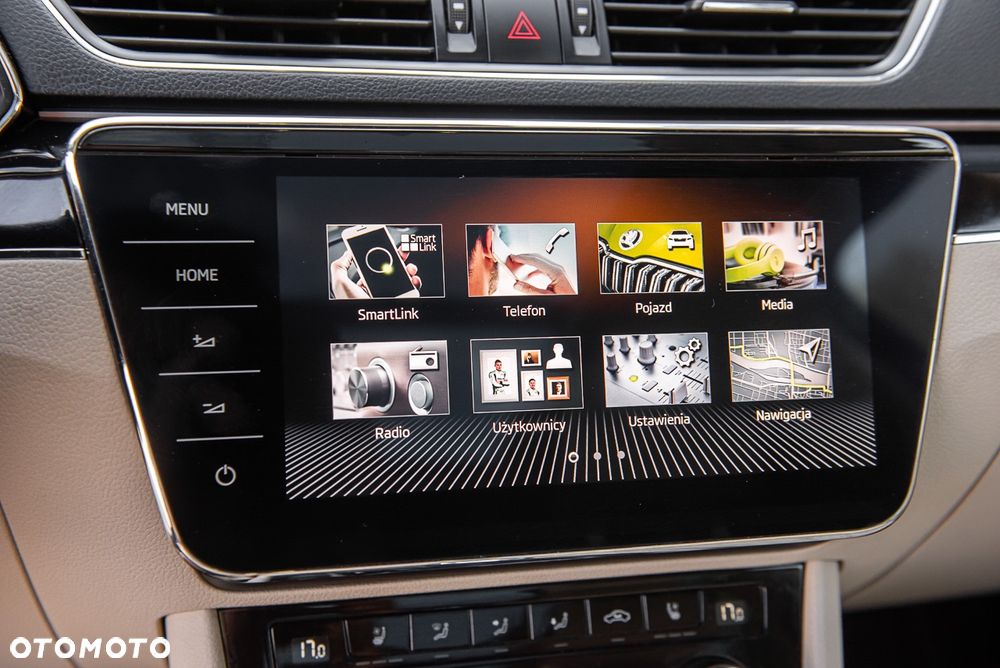 Skoda Superb 2.0 TDI SCR 4x4 L&K DSG - 18