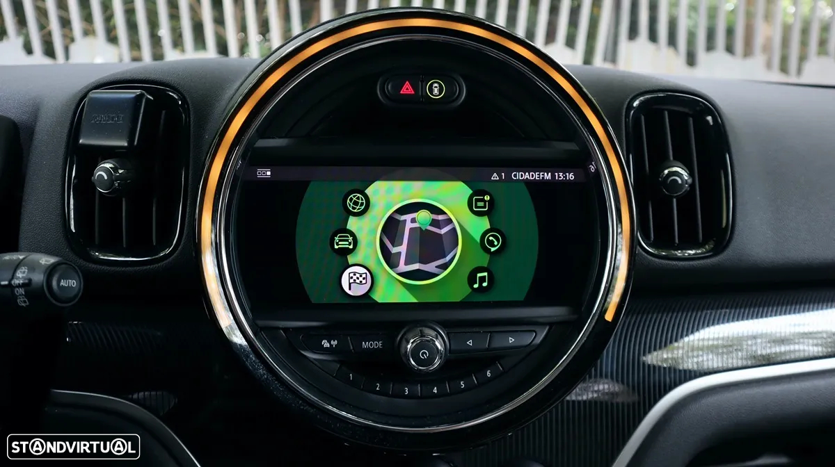 MINI Countryman Cooper SE ALL4 Auto - 24