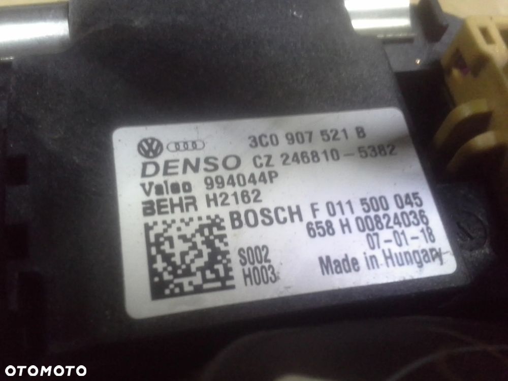Volkswagen Passat B6 osprzęt nagrzewnicy dmuchawa 3C1820015J  Denso 246810-5382 - 18
