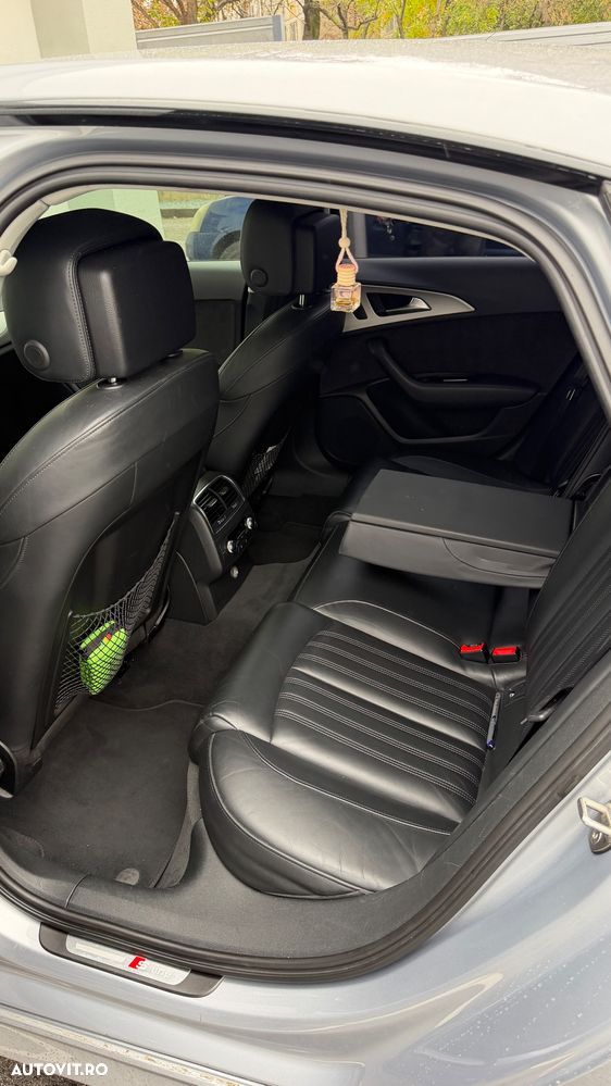 Audi A6 Avant 2.0 TDI Ultra S tronic - 5