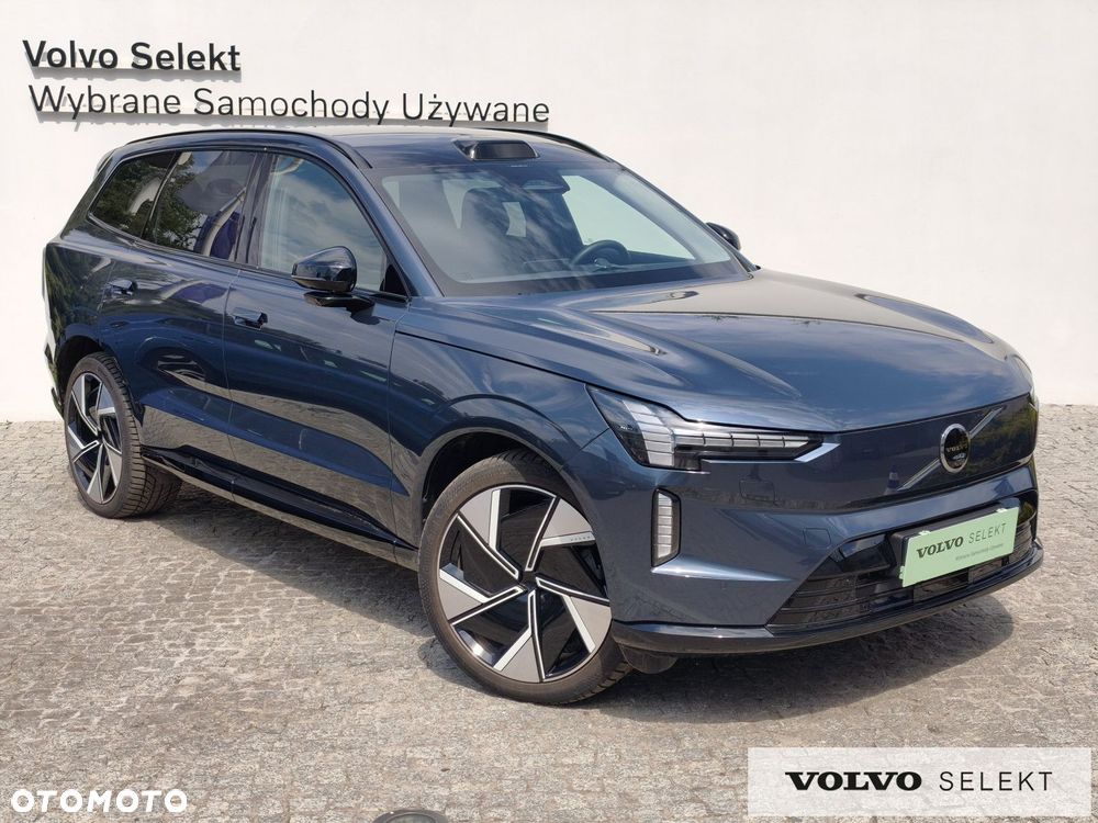 Volvo EX90 - 6