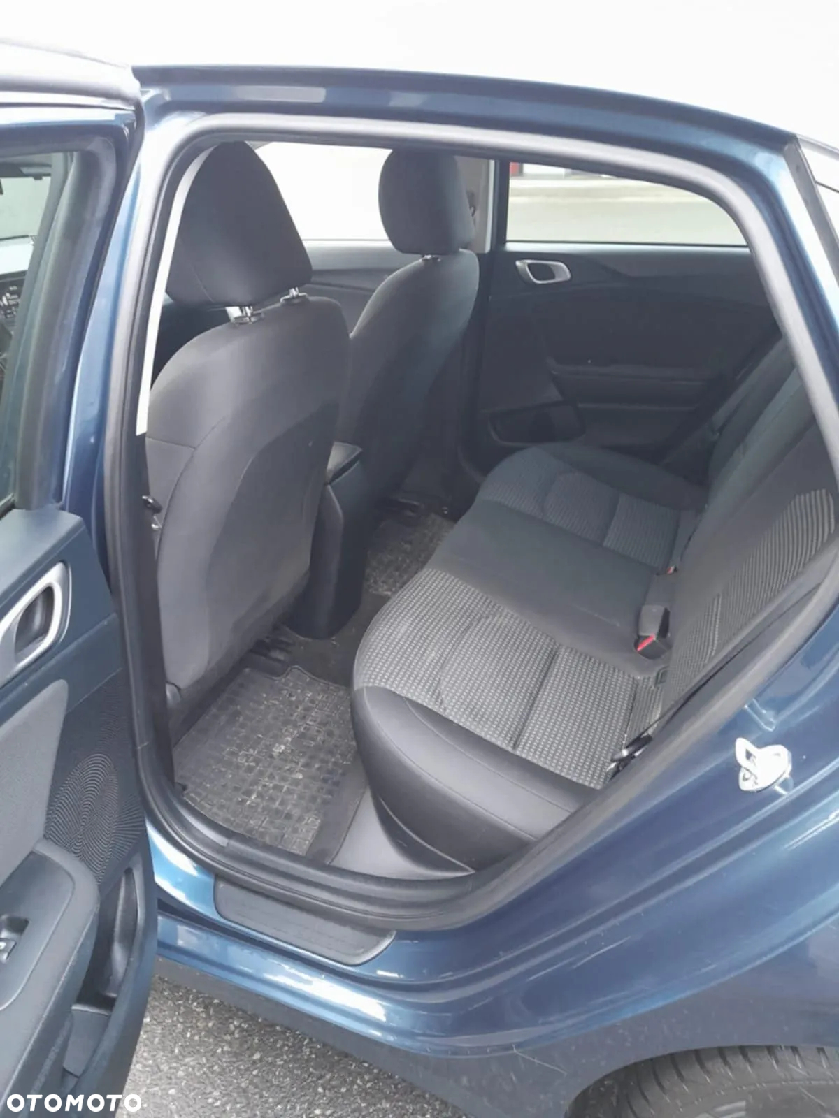 Kia Ceed Cee'd 1.4 L - 3