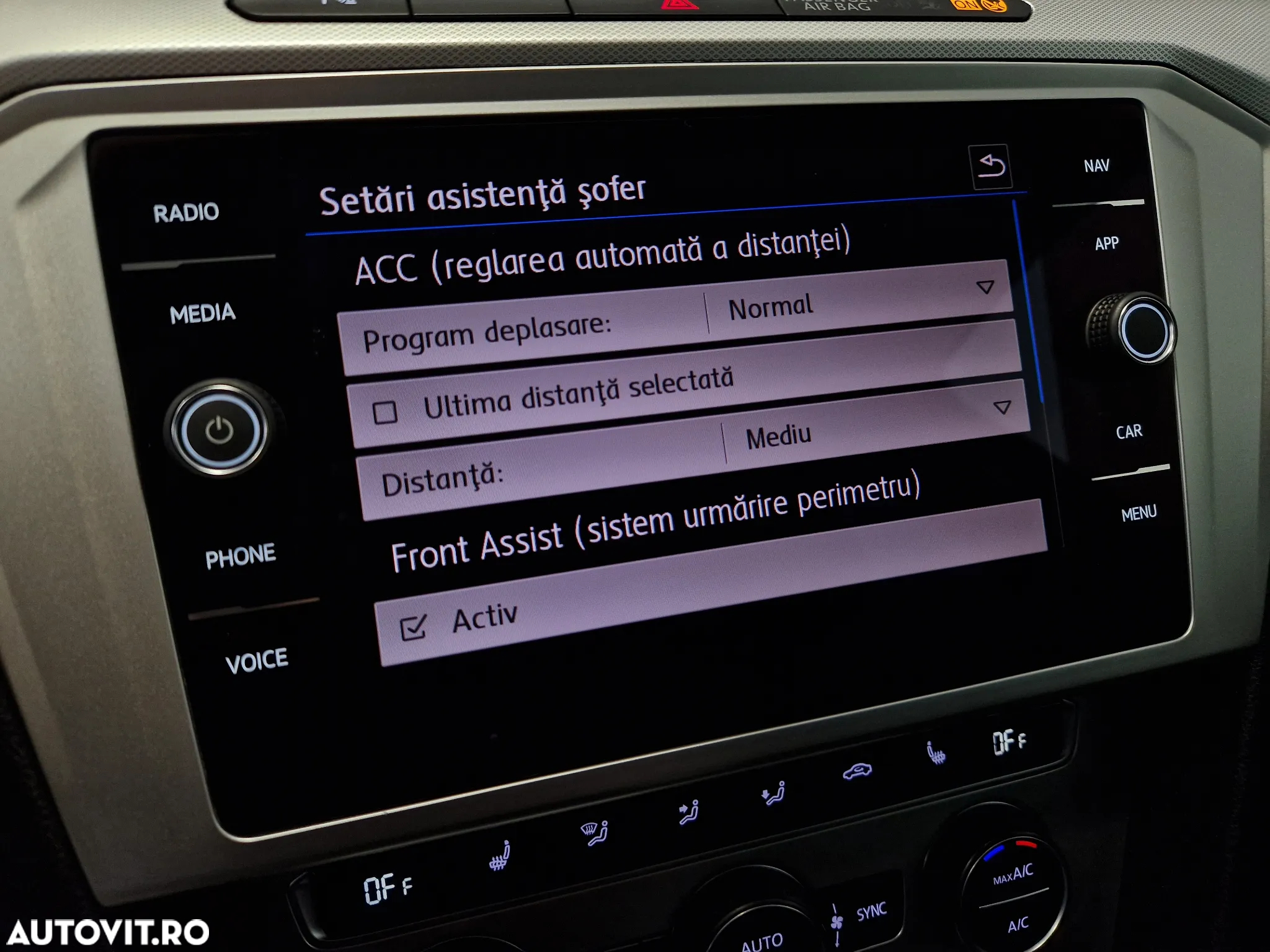 Volkswagen Passat Variant 2.0 TDI DSG Comfortline - 21