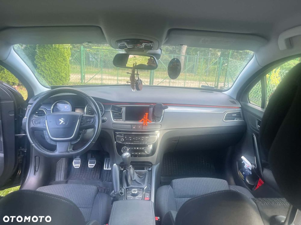 Peugeot 508 - 8