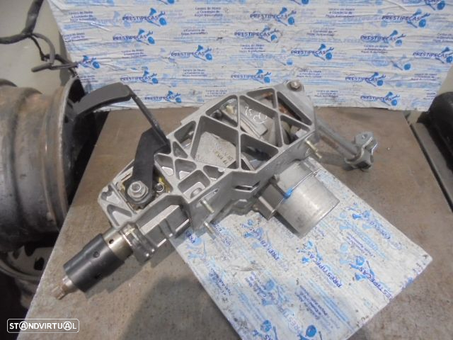 Coluna Direção/Motor Direção 8200445347A RENAULT MEGANE 2 2005 RENAULT MEGANE 2 SW 2009 1.5DCI 82CV 5 CINZA RENAULT MEGANE 2 BREAK FASE 2 2007 1.5DCI 105CV 5P CINZA RENAULT MEGANE 2 2005 1.5DCI 105CV 5P CINZA - 4
