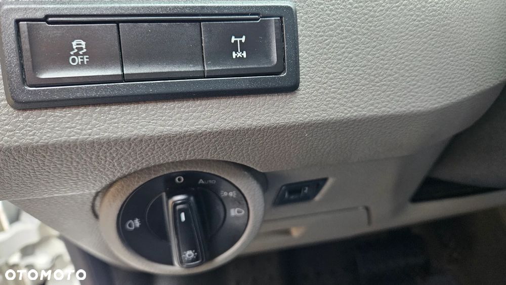 Volkswagen TRANSPORTER T6.1 4MOTION - 16