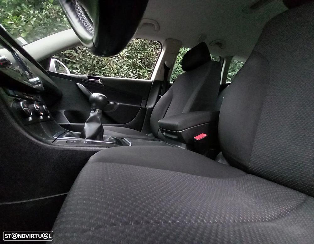 VW Passat Variant 1.9 TDi Trendline Pack - 24