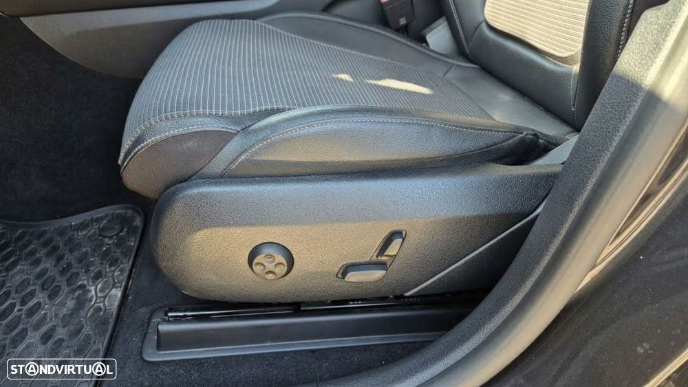 Mercedes-Benz GLC 220 - 16