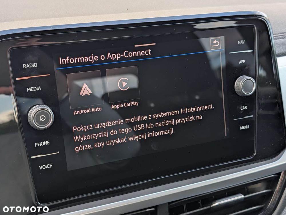Volkswagen T-Roc 1.5 TSI Life Plus DSG - 27