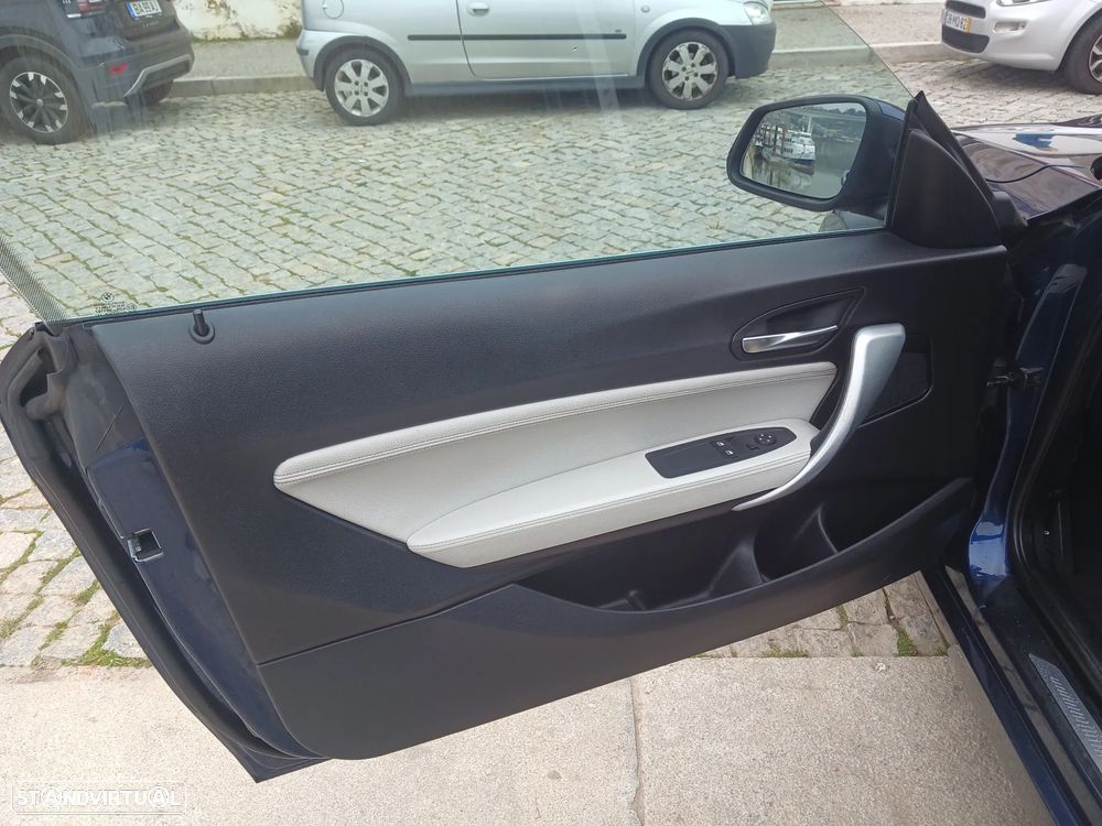 BMW 116 d EDynamics Line Urban - 11