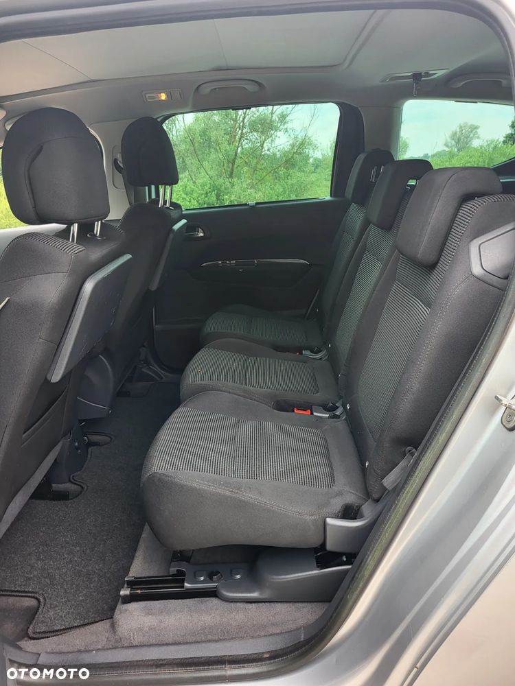 Peugeot 5008 - 34