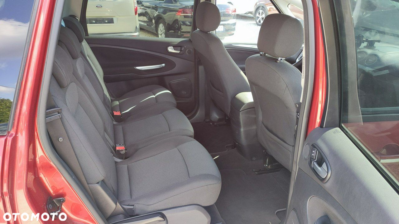Ford S-Max - 7