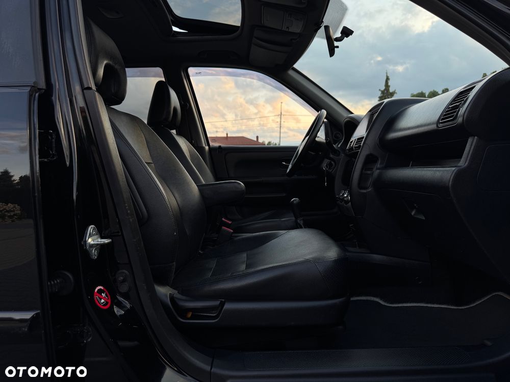 Honda CR-V 2.0i Executive - 29