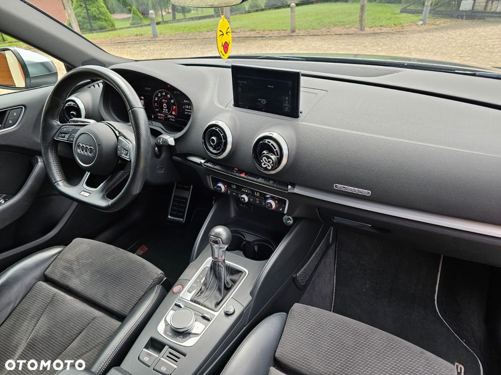 Audi S3 Sportback TFSI  quattro S tronic - 28