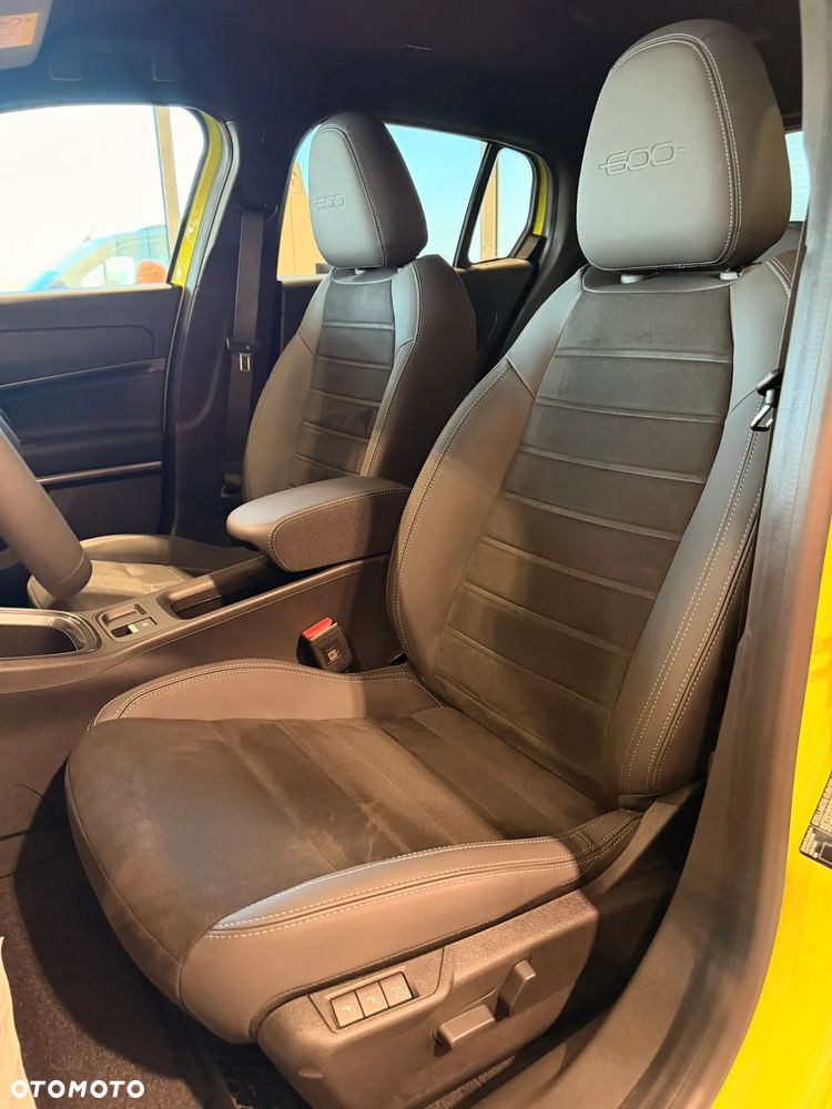 Fiat 600 1.2 Turbo Sport eDCT - 15