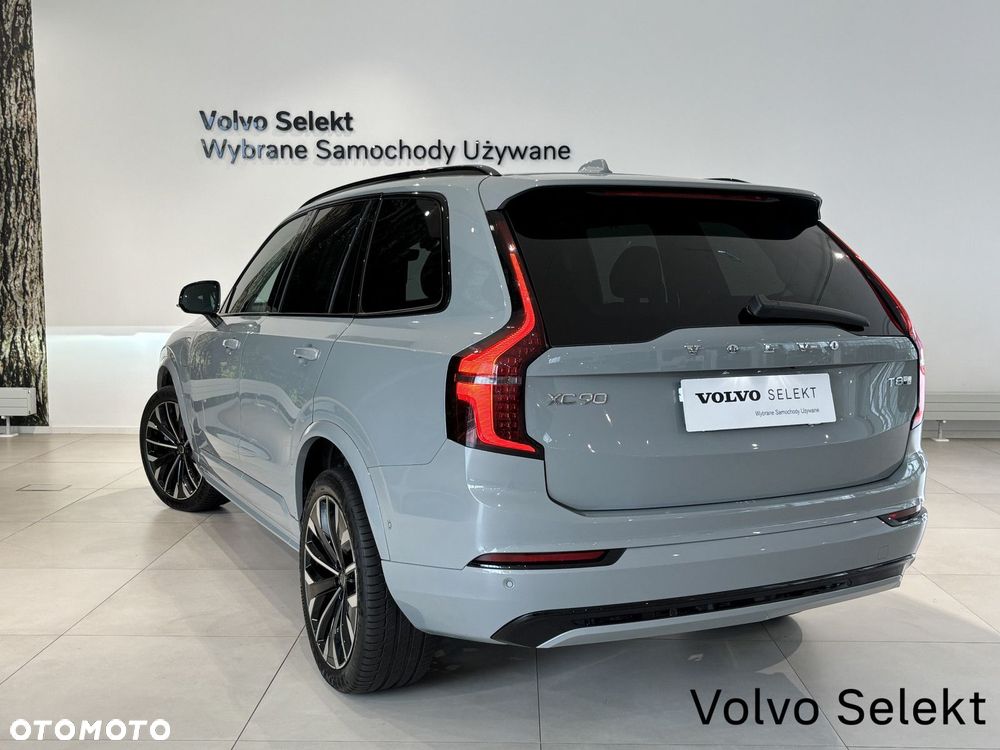 Volvo XC 90 - 7