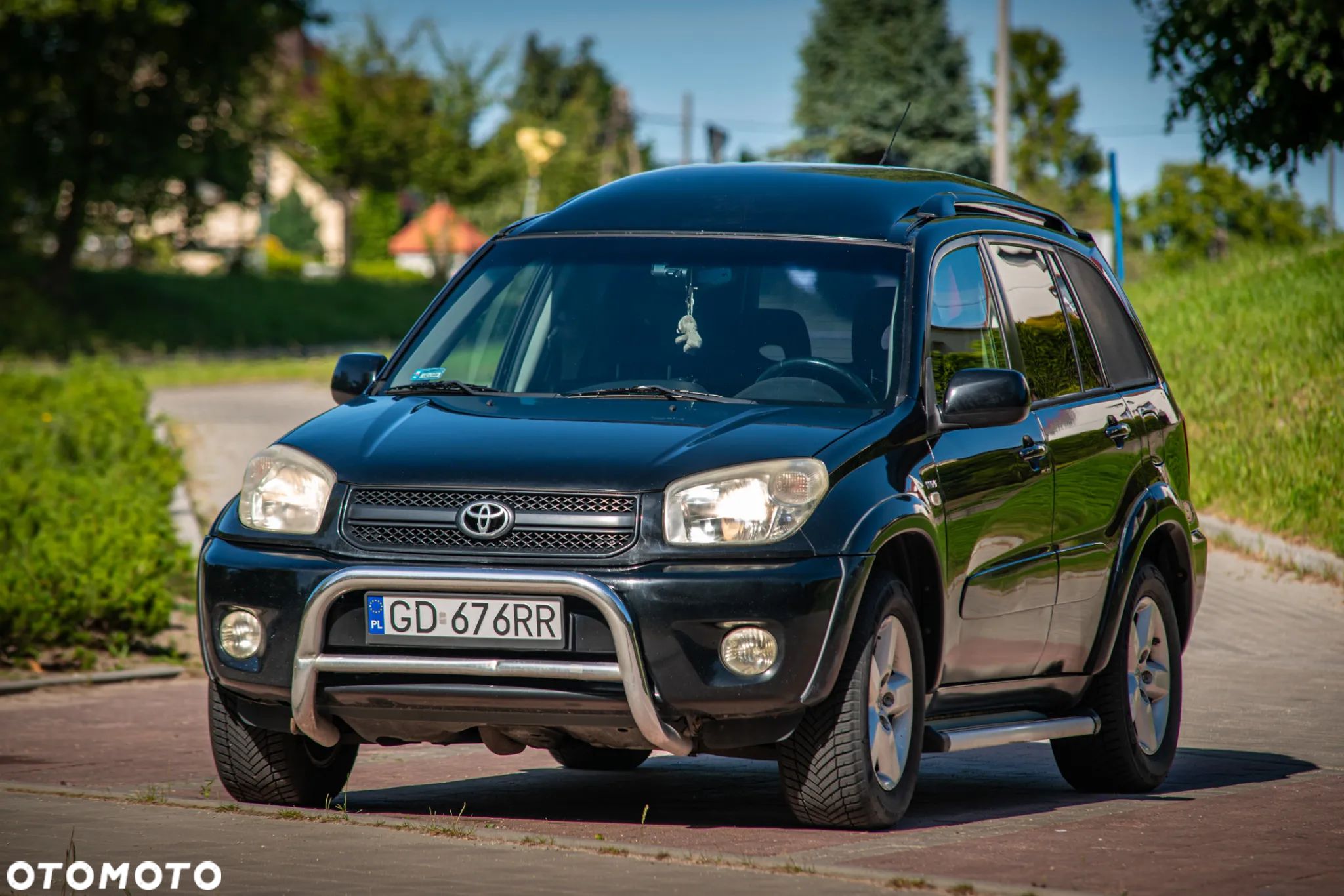 Toyota RAV4 - 1