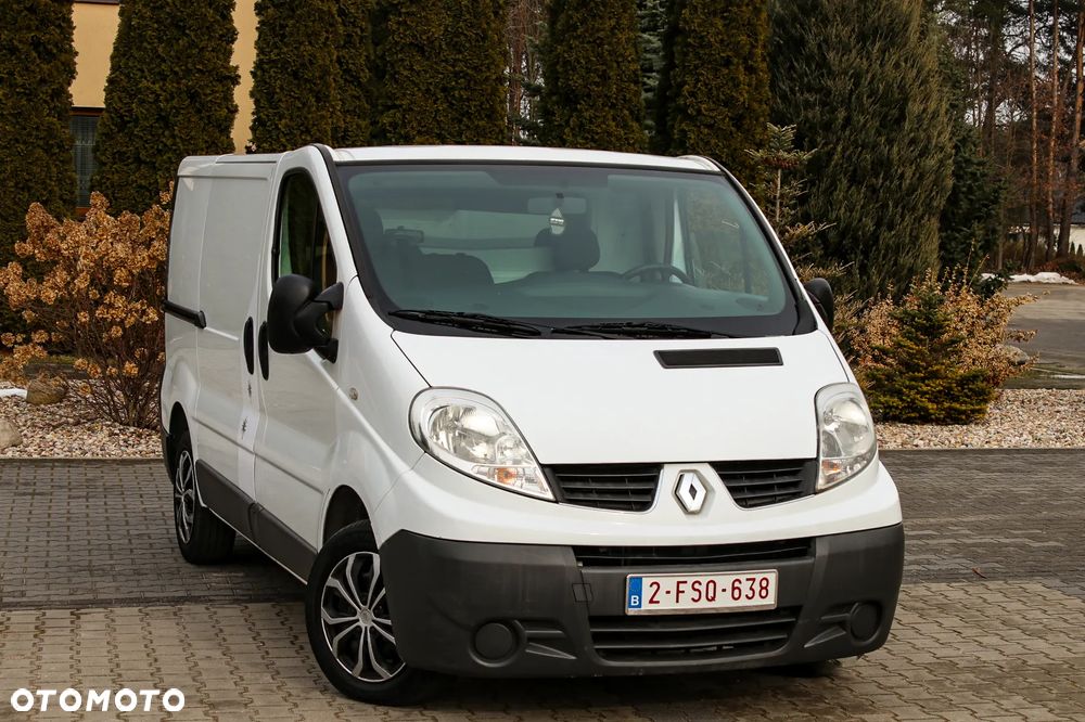 Renault Trafic - 9