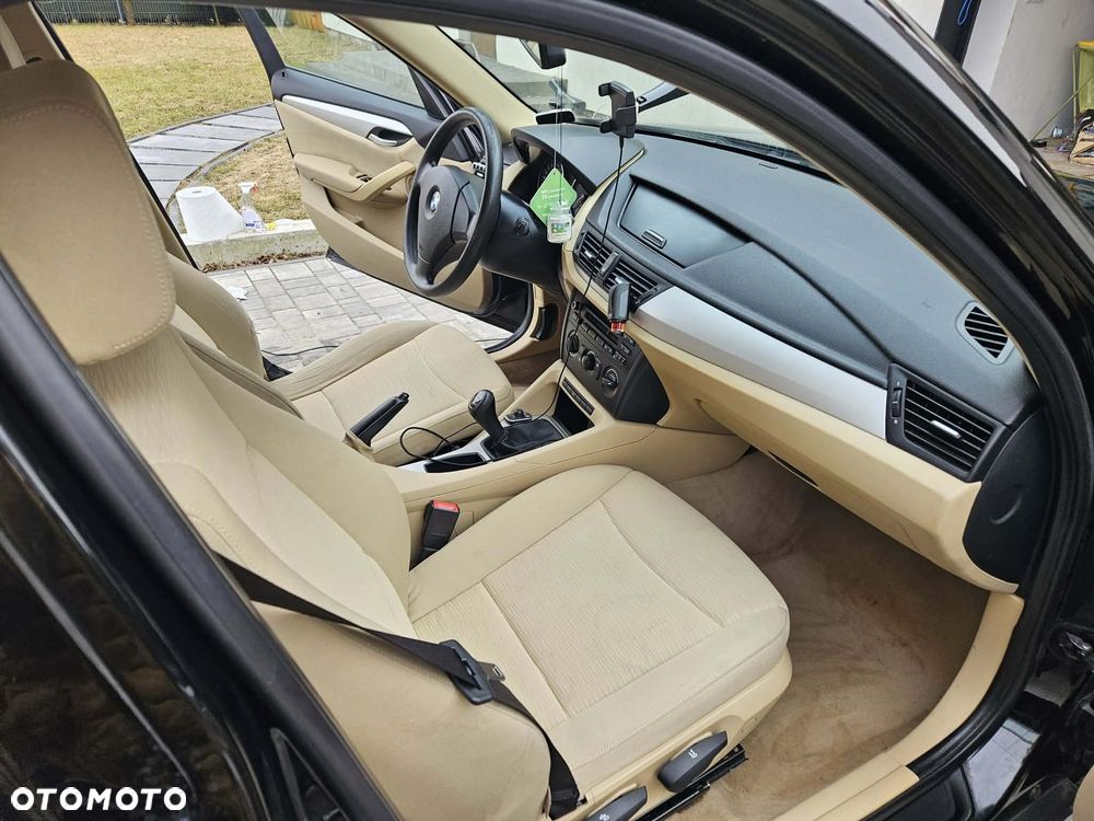BMW X1 - 18