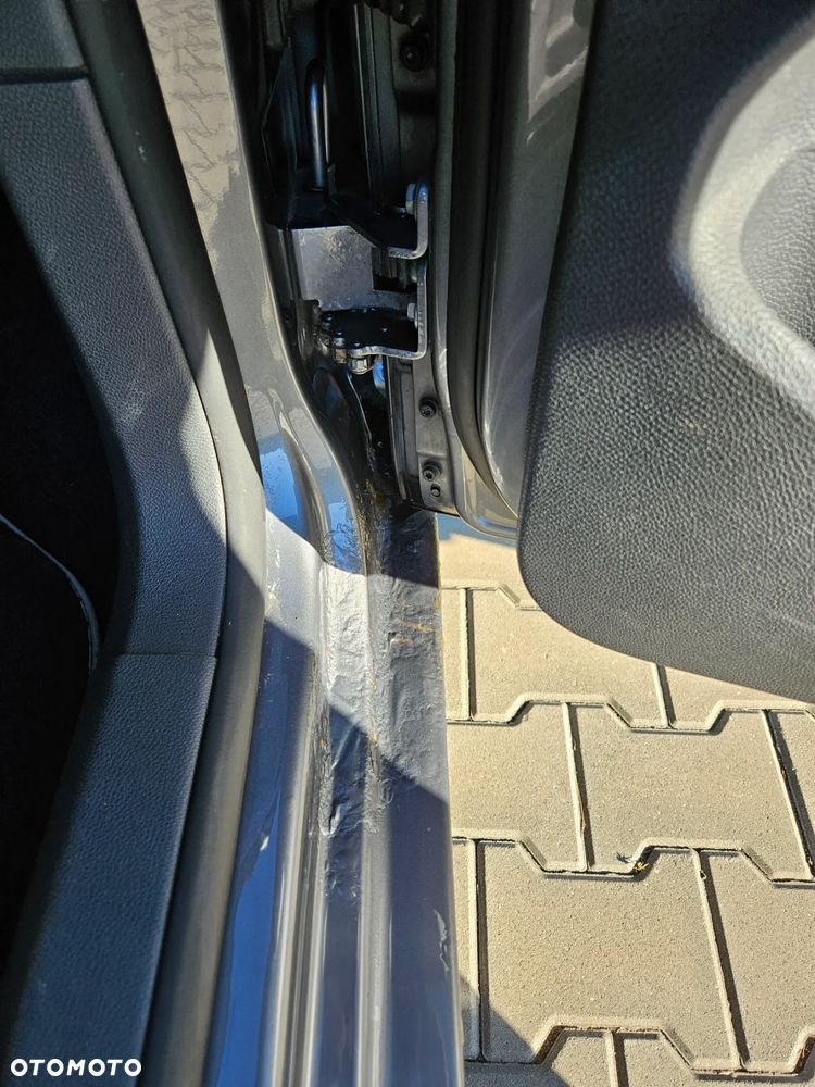 Volkswagen Golf 1.6 United - 33