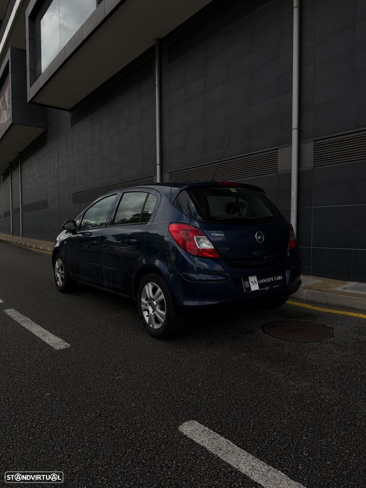 Opel Corsa 1.2 Connect - 4