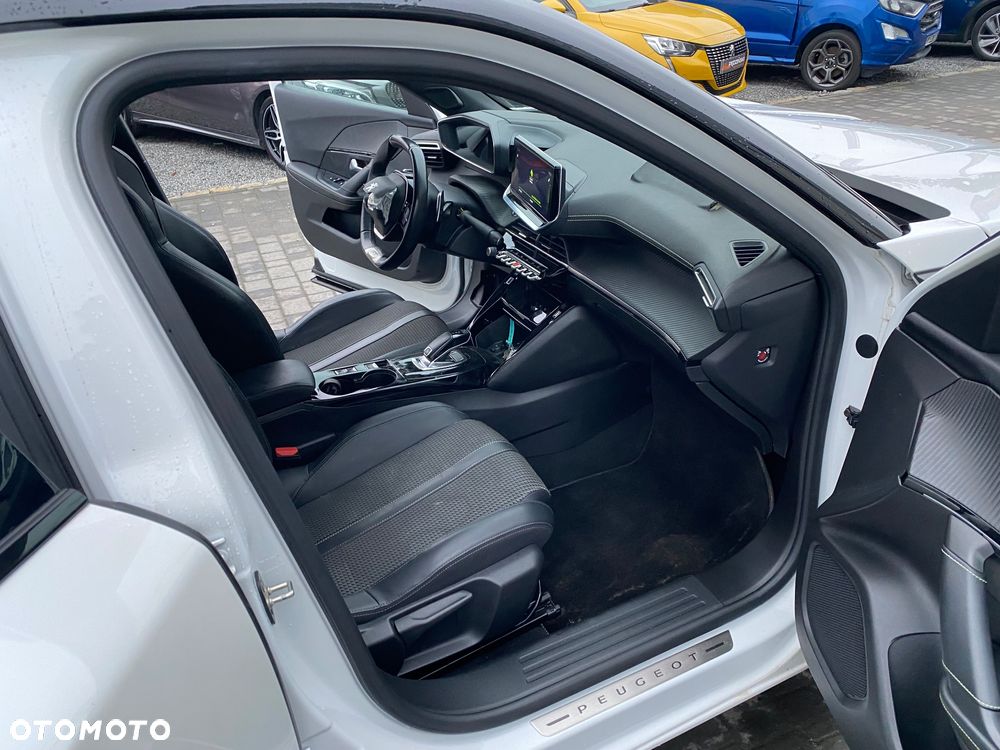 Peugeot 2008 1.5 BlueHDi GT Line S&S EAT8 - 10