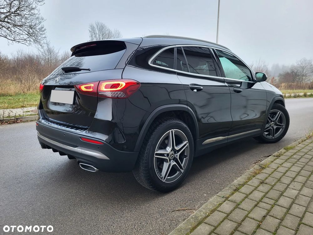 Mercedes-Benz GLA 200 d 8G-DCT AMG Line - 4